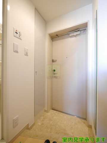玄関　別部屋参考写真です。