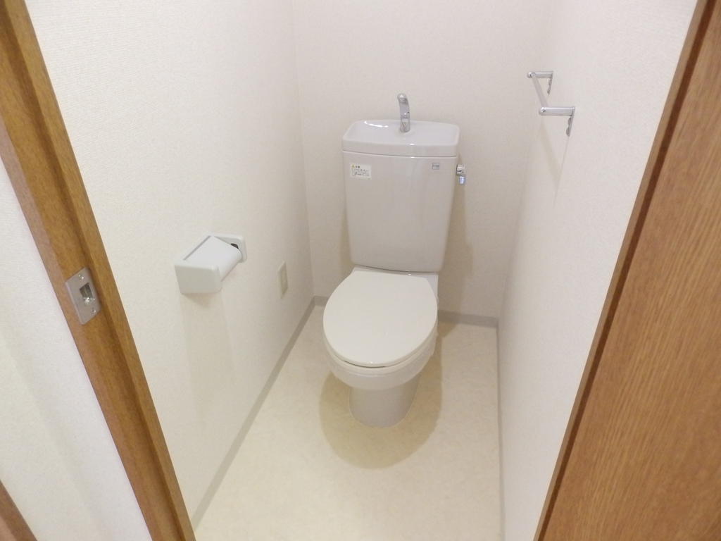 トイレ　まだまだ綺麗です