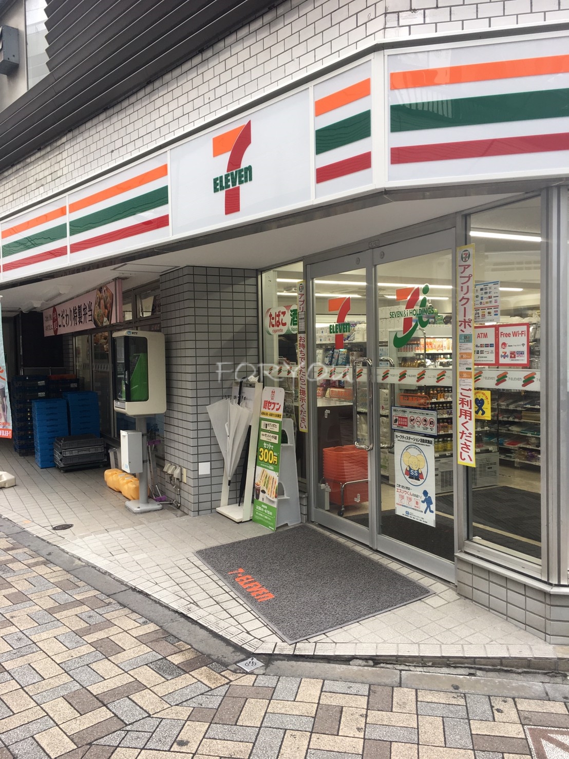 コンビニ　セブンイレブン恵比寿駅前店（コンビニ）まで108m