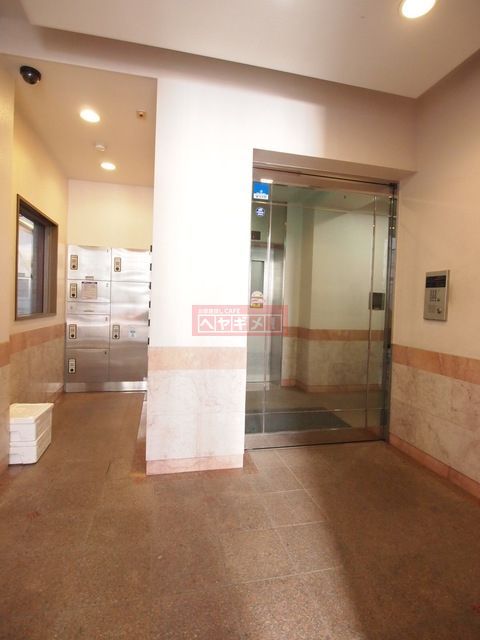 その他共有部分　別部屋の写真となります
