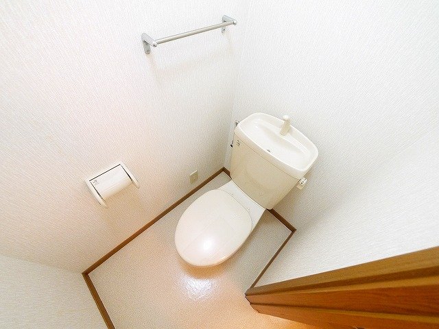 トイレ　トイレもきれいです