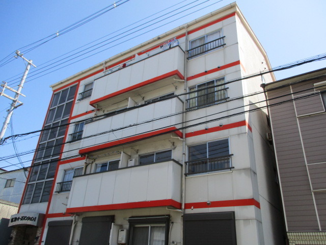 建物外観　オシャレな外観です