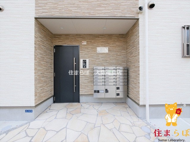 エントランス　共用部の印象も大切に