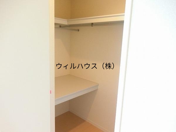 収納　ウォークインクローゼット！