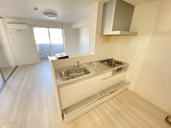 キッチン　※別部屋の写真です
