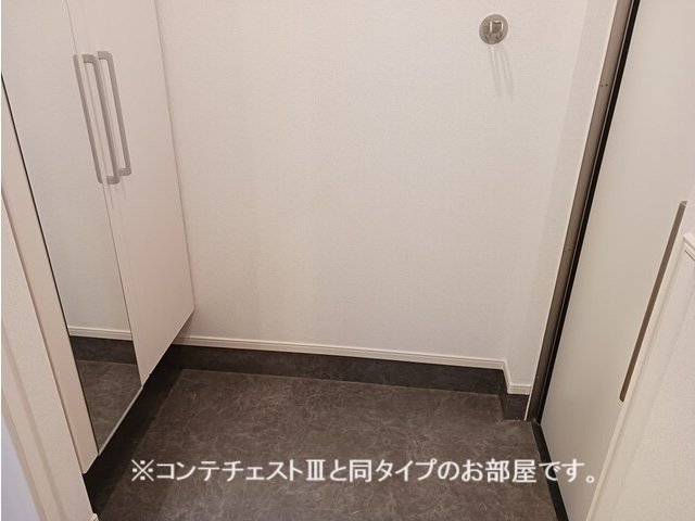玄関　シンプルで使いやすい玄関です