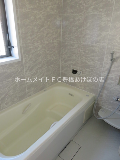 バス・シャワールーム　同型別棟写真