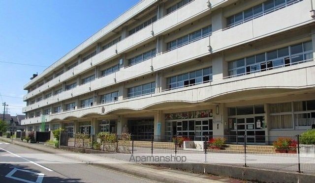 小学校　四十万小学校（小学校）まで400m