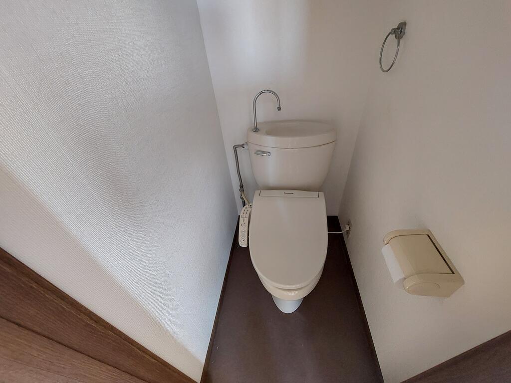 シティシャトレヤナセのトイレ写真