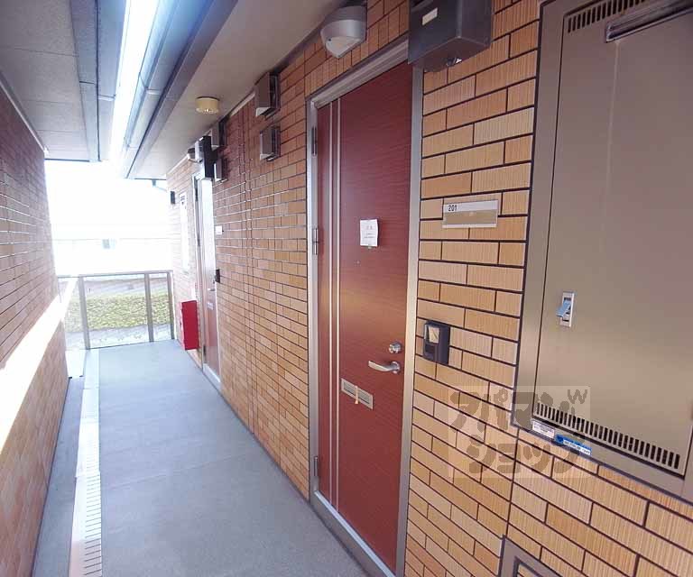 その他設備　玄関ドアです。