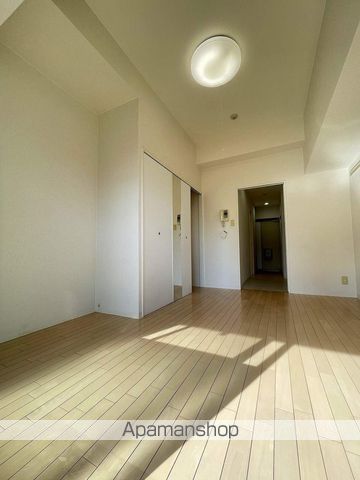 地下鉄名城線 熱田神宮伝馬町駅 徒歩2分 12階建 築18年の内装写真