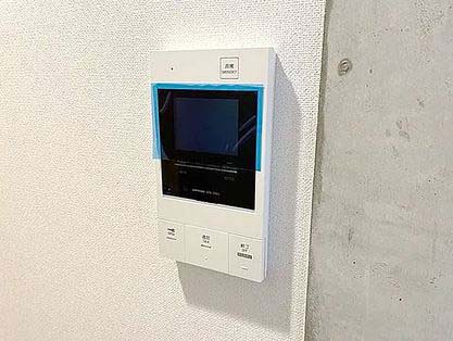 セキュリティ　★モニター付きインターホンで来客時も安心★