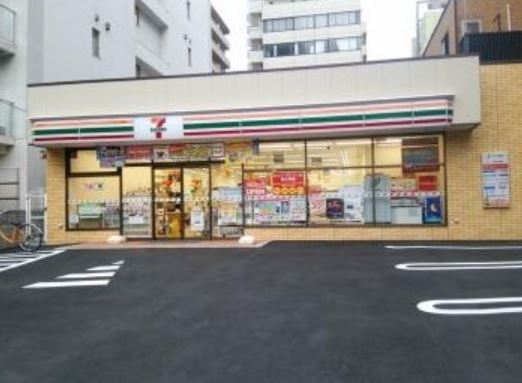 コンビニ　セブンイレブン大井町銀座通り店（コンビニ）まで388m