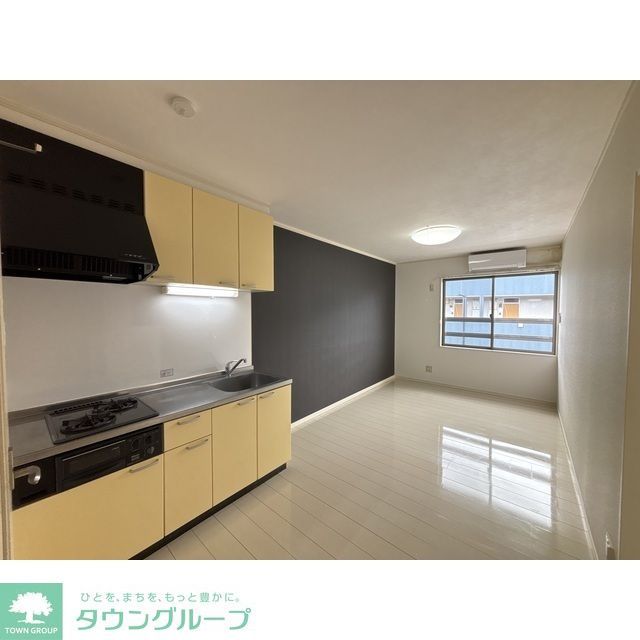 GARDEN MIYAKOIIの居間写真