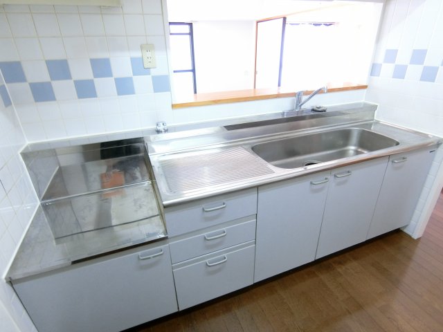 キッチン　詳細は、RISUMO江坂本店→06-6155-7137まで♪