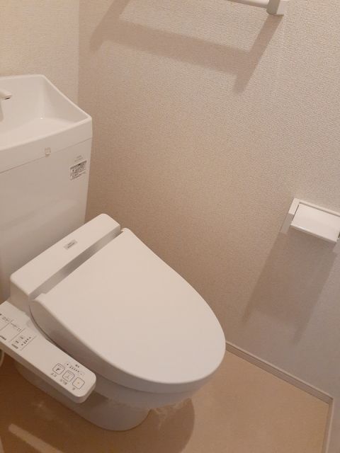 【エタニティフィールドＢのトイレ】
