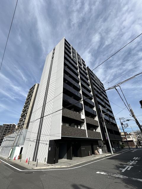 北区昭和町のマンションの建物外観