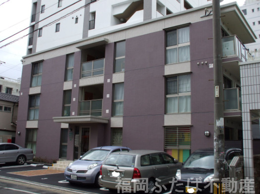 大野城市雑餉隈町のマンションの建物外観