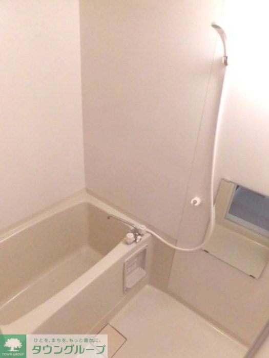 バス・シャワールーム　お問合せはタウンハウジングまで！※現地待合わせ相談可能