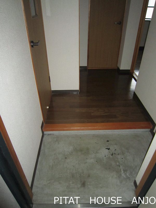 玄関　参考写真301