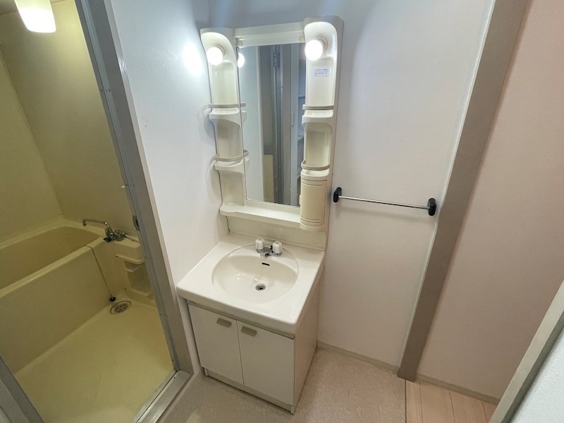 洗面設備　※別号室の写真使用中