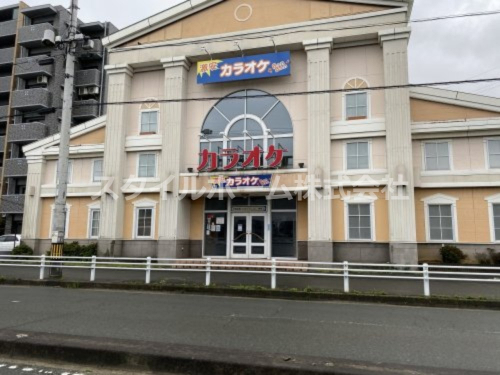 その他　カラオケBANBAN豊川店（その他）まで496m