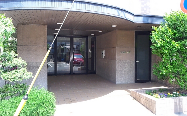 エントランス　エントランス