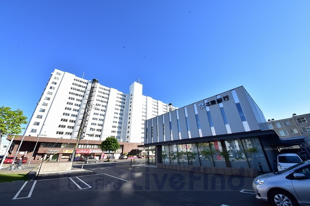 銀行　北陸銀行豊平支店（銀行）まで371m