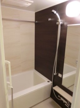 バス・シャワールーム　バス