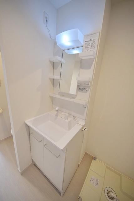 洗面設備　シャンプドレッサー