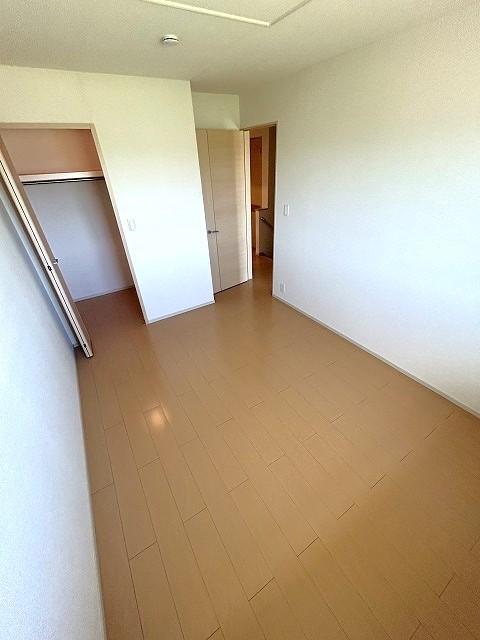 その他　洋室６．３帖