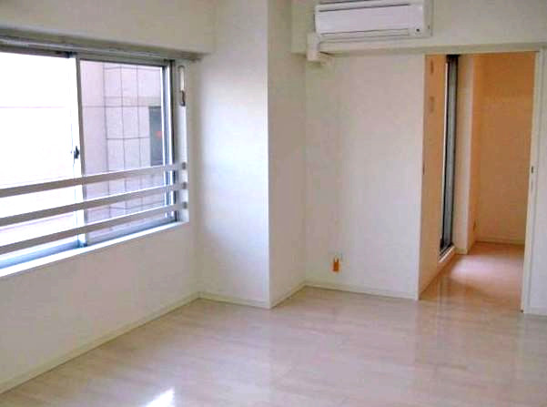 居室・リビング　ゆったりとした居間です☆