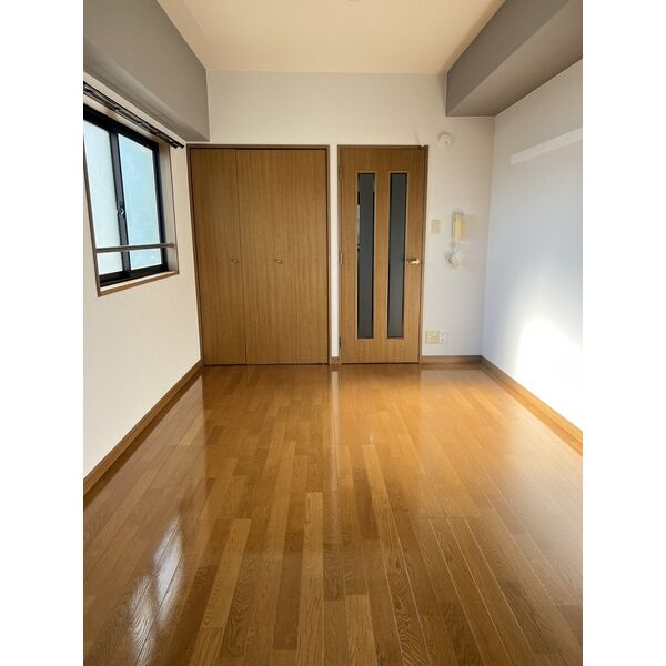 居室・リビング　※別室の参考写真の為、現況優先です。