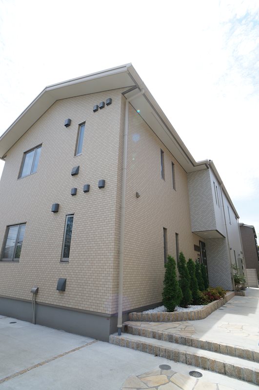 建物外観　パナソニックホームズ施工！