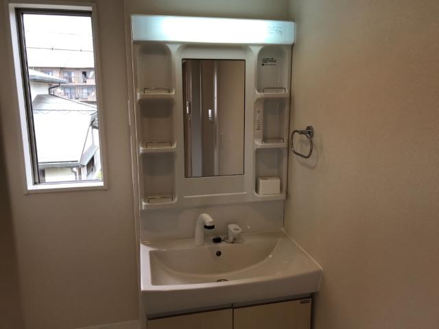 洗面設備　洗髪洗面化粧台