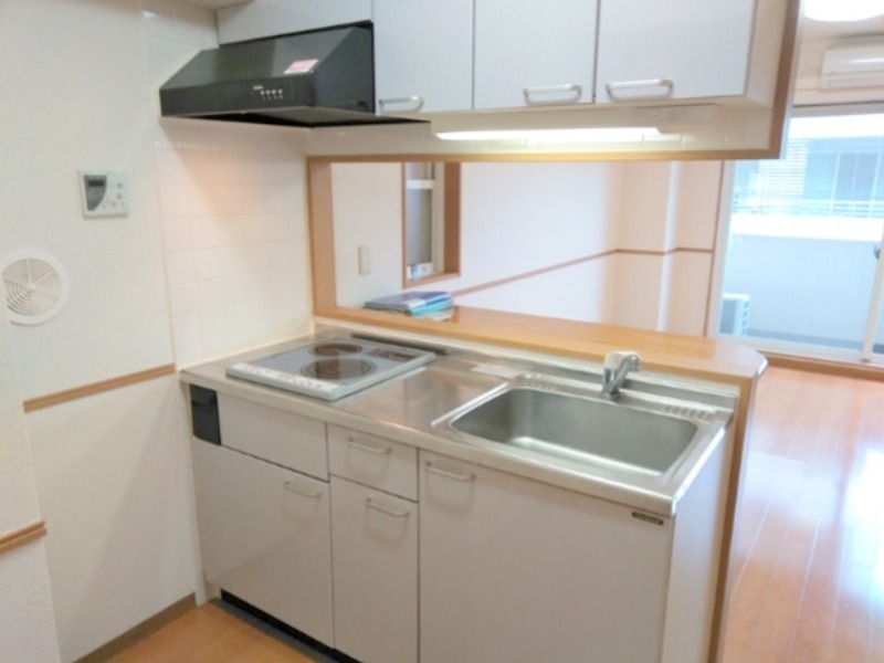 キッチン　※同仕様写真含む