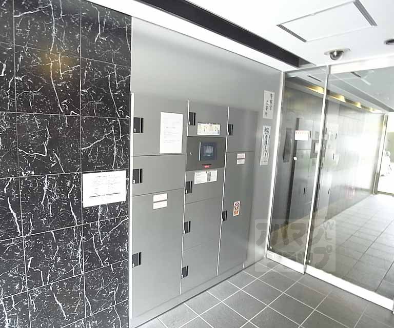 ロビー　宅配ＢＯＸ付