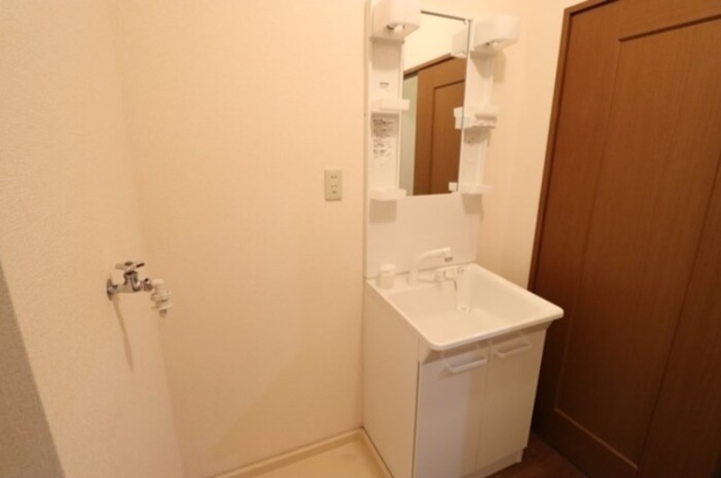 洗面設備　図面と現状に相違がある場合には現状を優先