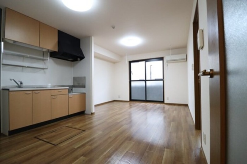 居室・リビング　図面と現状に相違がある場合には現状を優先