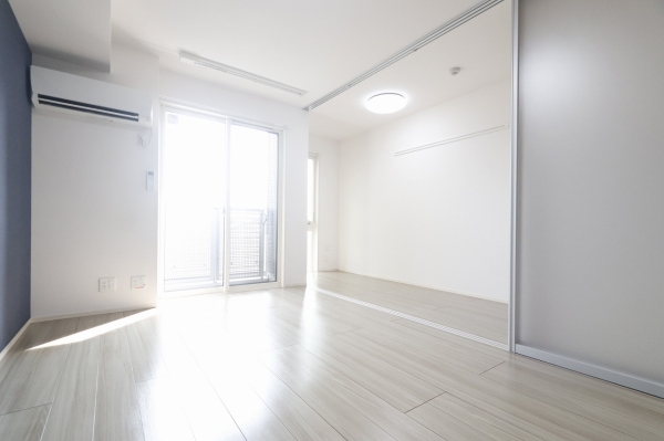 居室・リビング　日当たり良好