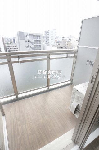 バルコニー　バルコニー付きで採光＆風通し良好！