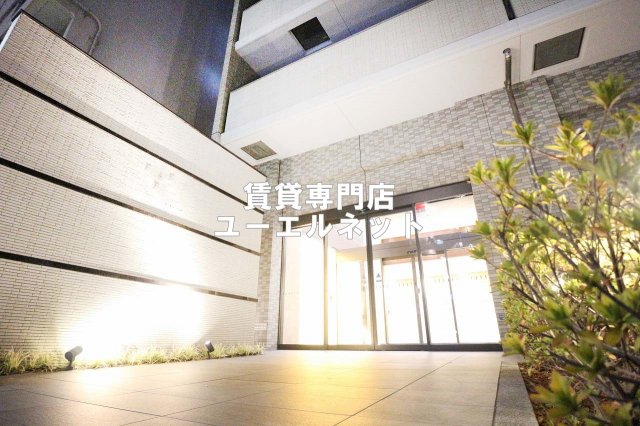 建物外観　シンプルで洗練されたデザインが毎日の暮らしに心地よさをプラス