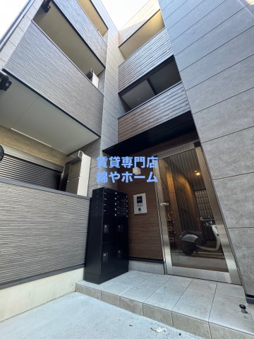 建物外観　落ち着いた雰囲気の外観です