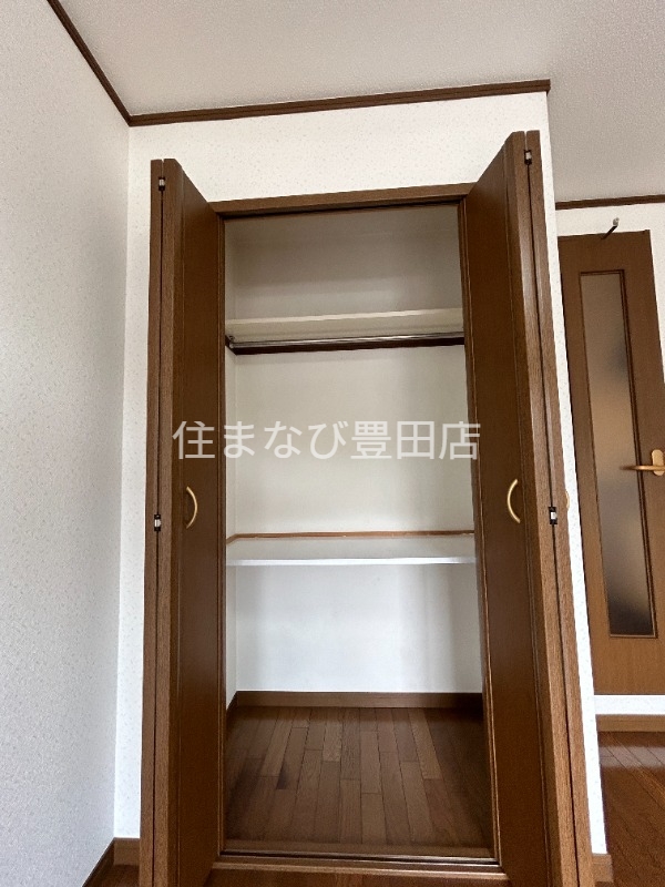 収納　同型別部屋写真