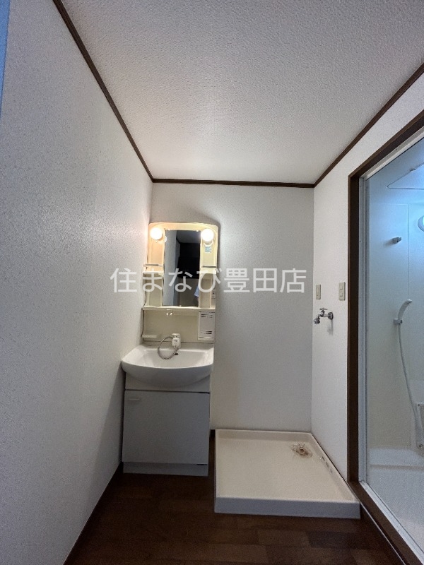 洗面設備　同型別部屋写真