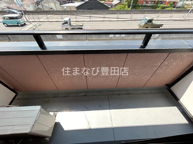 バルコニー　同型別部屋写真