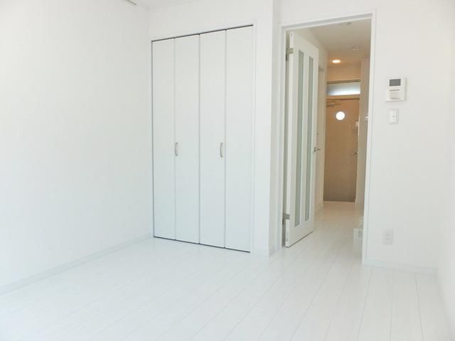 居室・リビング　洋室６．０帖フローリングのお部屋