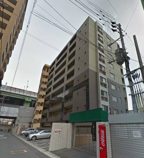 建物外観　県道270号線近くの築浅オートロック付マンションです。