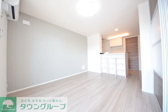 居室・リビング　お問合せはタウンハウジングまで！※現地待合わせ相談可能