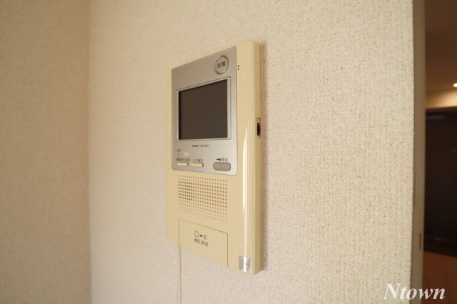 セキュリティ　モニター付きインターホンです